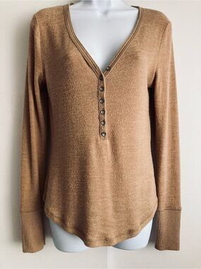 Abercrombie & Fitch Soft A&F Cozy Long Sleeve Henley Top, NWT Sz S